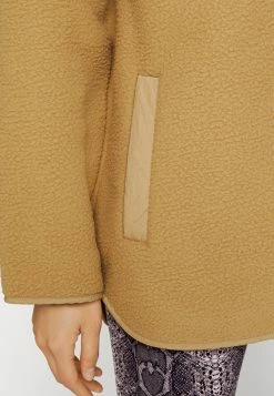 Coupon 🎉 ARKET Veste polaire Women 💯 -ARKET Soldes Boutique 7b03fe45871a457c87a28d9d7be82596