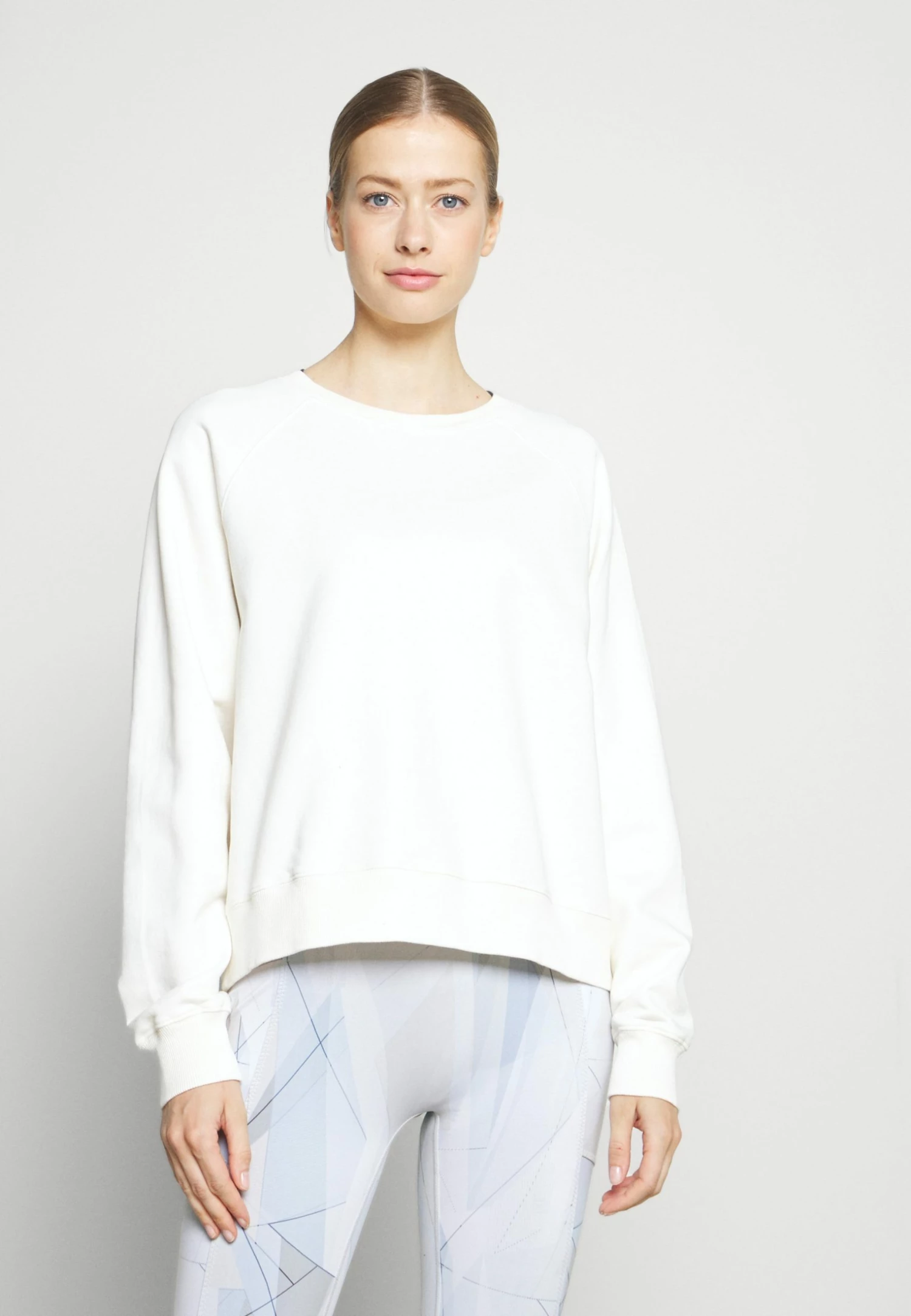 Nouveau 😀 ARKET Sweatshirt Women 🌟 3 Nouveau 😀 ARKET Sweatshirt Women 🌟