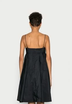 Meilleur prix 🧨 ARKET Robe de soirée Women 🎉 9 Meilleur prix 🧨 ARKET Robe de soirée Women 🎉 -ARKET Soldes Boutique 7fe3d442074c49e49fe4f947ab7f3477