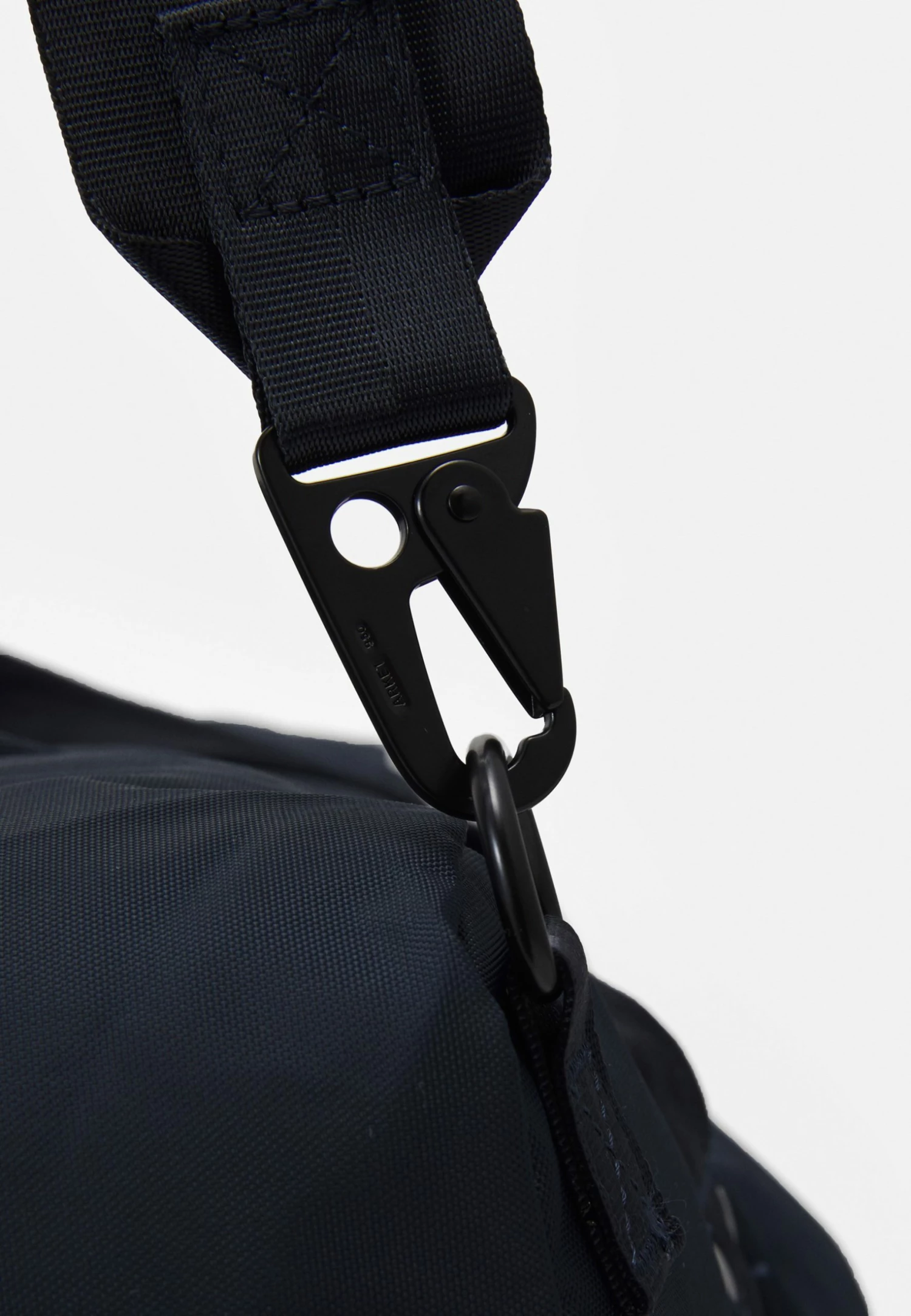 Le moins cher ❤️ Soldes En Ligne ARKET WEEKEND BAG UNISEX - Sac week-end compartiment pour pc portable 👏 9 Le moins cher ❤️ Soldes En Ligne ARKET WEEKEND BAG UNISEX - Sac week-end compartiment pour pc portable 👏 – Image 7