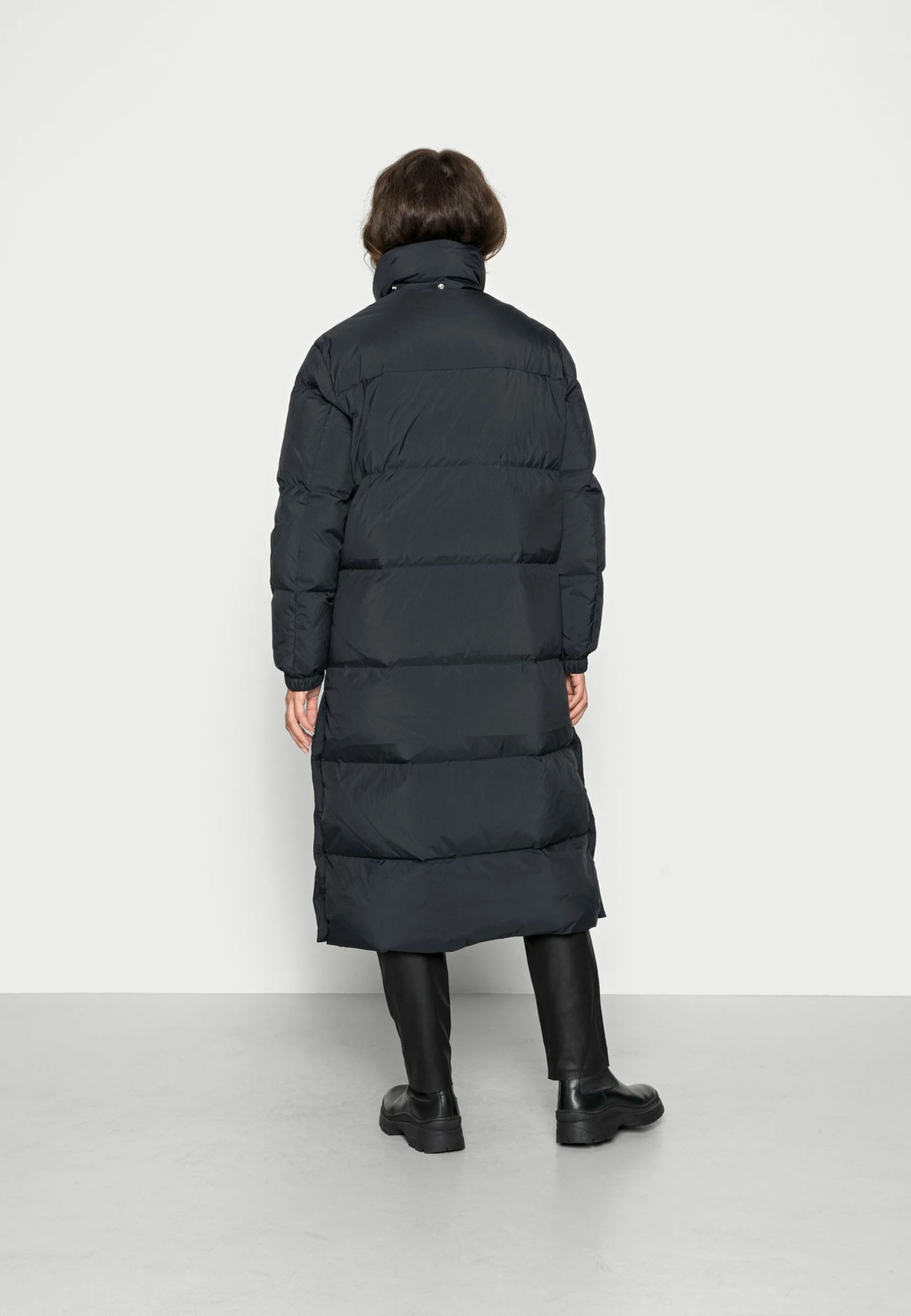 Grosses soldes 🎁 ARKET Doudoune Women ❤️ 6 Grosses soldes 🎁 ARKET Doudoune Women ❤️ – Image 4