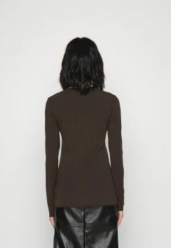 Grosses soldes 🔔 ARKET T-shirt à manches longues Women 😀 11 Grosses soldes 🔔 ARKET T-shirt à manches longues Women 😀 -ARKET Soldes Boutique 841b0a1009e6408d82105c3194aab7e4