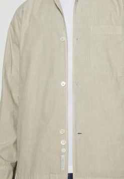 Meilleur prix 🎁 ARKET Marchandise de première qualité Chemise shirt col kent men ⌛ -ARKET Soldes Boutique 85d56fd27356427ab6c043047e1f97b6