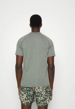 Budget 🌟 Excellente qualité ARKET T-shirt basique t shirt fitness men 🤩 -ARKET Soldes Boutique 896047d4b6214836a6f31d79b9bba928