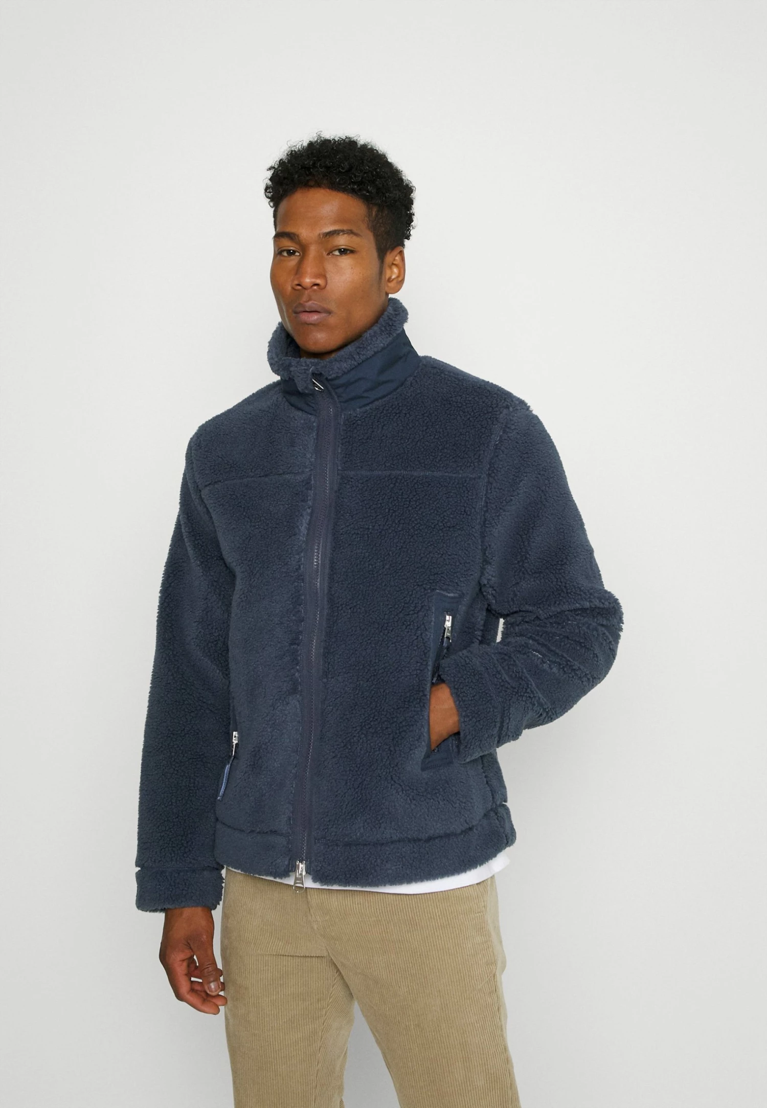 Budget ⌛ ARKET Veste polaire Men ⌛ 3 Budget ⌛ ARKET Veste polaire Men ⌛