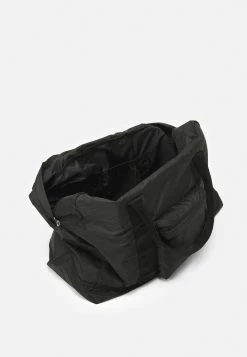 Promo 💯 Prix Légers ARKET UNISEX - Sac week-end bag compartiment pour téléphone portable 🌟 10 Promo 💯 Prix Légers ARKET UNISEX - Sac week-end bag compartiment pour téléphone portable 🌟 -ARKET Soldes Boutique 8de0676d75144a25b59dc8a7f35e54be