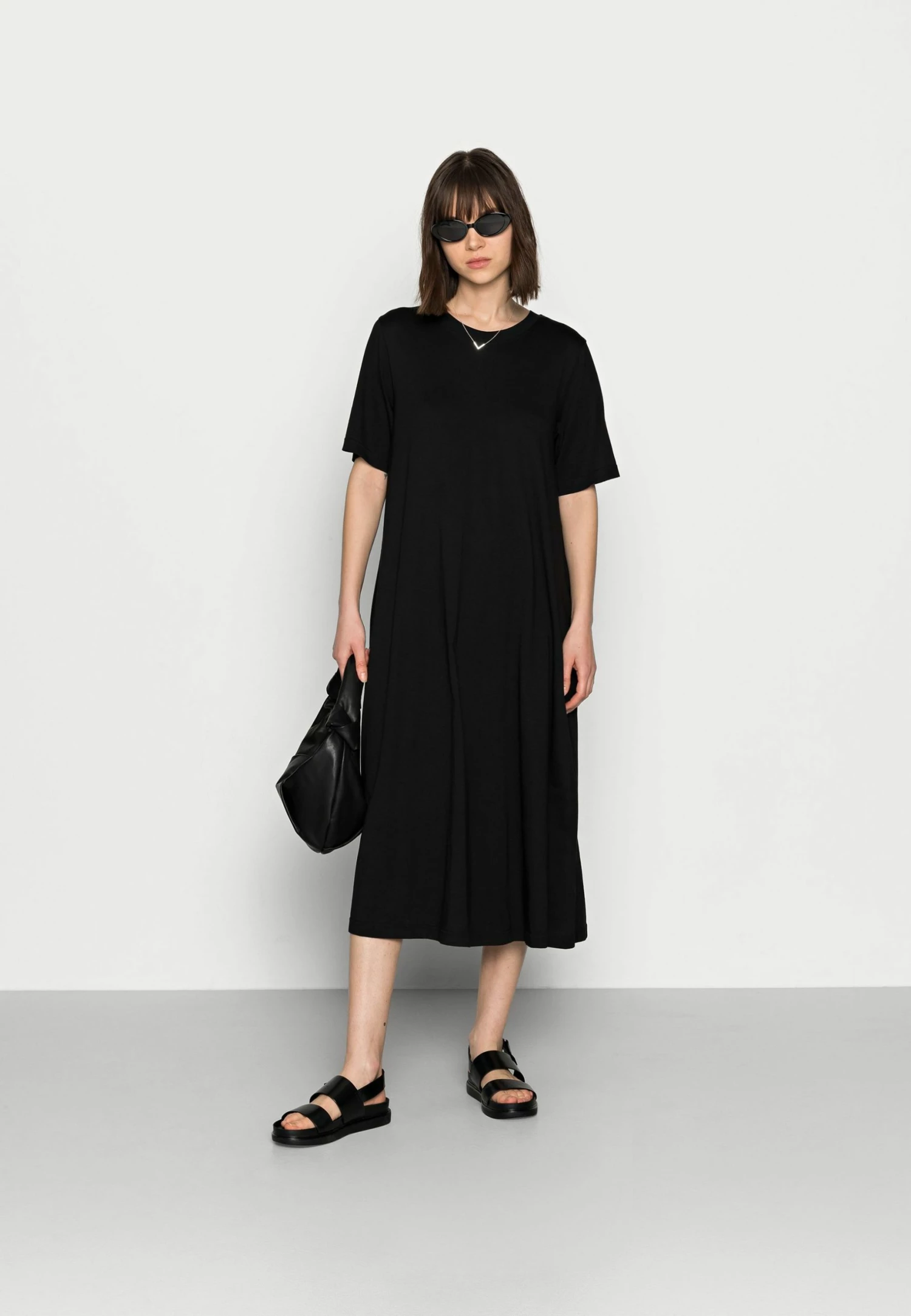 Vente flash ✔️ ARKET Robe en jersey Women 👏 4 Vente flash ✔️ ARKET Robe en jersey Women 👏 – Image 2