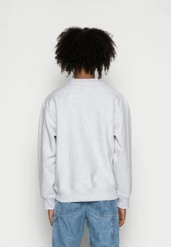 Les meilleures critiques de 🤩 ARKET Sweatshirt Men 🎉 -ARKET Soldes Boutique 928df12be3474bf49aeb7d45981831b5