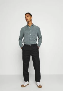 Budget 👍 ARKET Pantalon classique Men 👏 -ARKET Soldes Boutique 92c59512c9b44569bed18386e14bb643