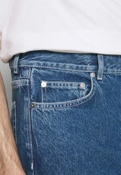 De gros 😀 ARKET CLEAN - Jean droit Men 🤩 13 De gros 😀 ARKET CLEAN - Jean droit Men 🤩 -ARKET Soldes Boutique 986bea2279824264a8aa91ec718350e6