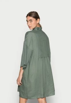 Tout neuf 👍 ARKET Robe chemise Women 🤩 -ARKET Soldes Boutique 996a1924cd0d464d94b5755d1cbc394f