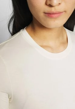 Top 10 ⌛ ARKET T-shirt à manches longues Women ✔️ 16 Top 10 ⌛ ARKET T-shirt à manches longues Women ✔️ -ARKET Soldes Boutique 9cdda83986ef4a9a8b3a152274f02532