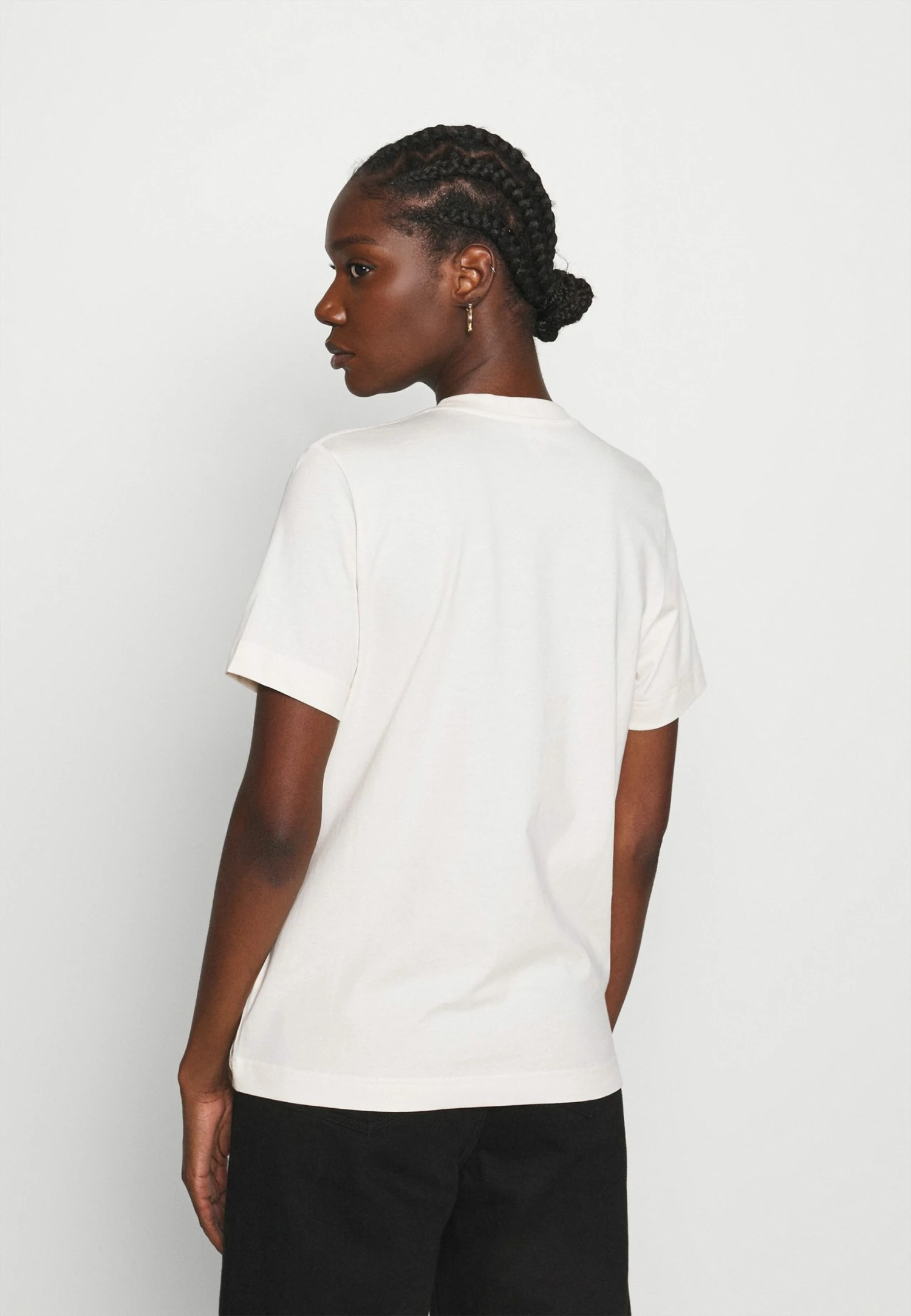 De gros 👍 ARKET T-shirt basique Women 🌟 5 De gros 👍 ARKET T-shirt basique Women 🌟 – Image 3