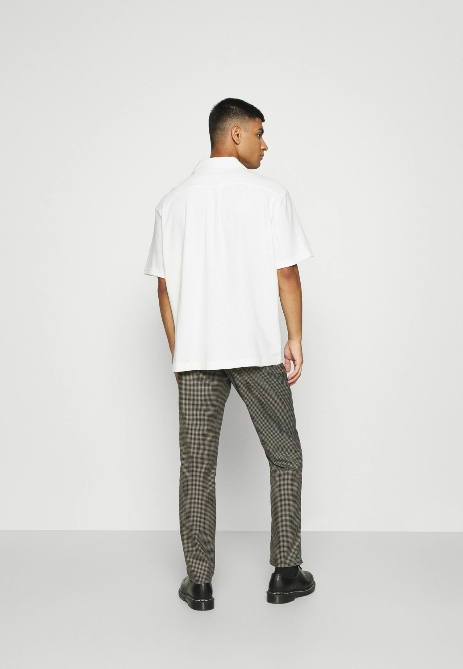 Meilleure vente 👏 ARKET Chemise Men 😍 5 Meilleure vente 👏 ARKET Chemise Men 😍 – Image 3