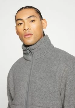 Sortie 🛒 Bon Rapport Coût-Efficacité ARKET Veste polaire coat fitness men 🎁 -ARKET Soldes Boutique a0a25c2f52cb4367835ec6bb7f16d78c