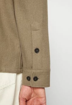 Meilleure affaire 🔥 ARKET Chemise Men 🛒 -ARKET Soldes Boutique a0ff2965a3f54c10b7d6e9f4fc7cc4db