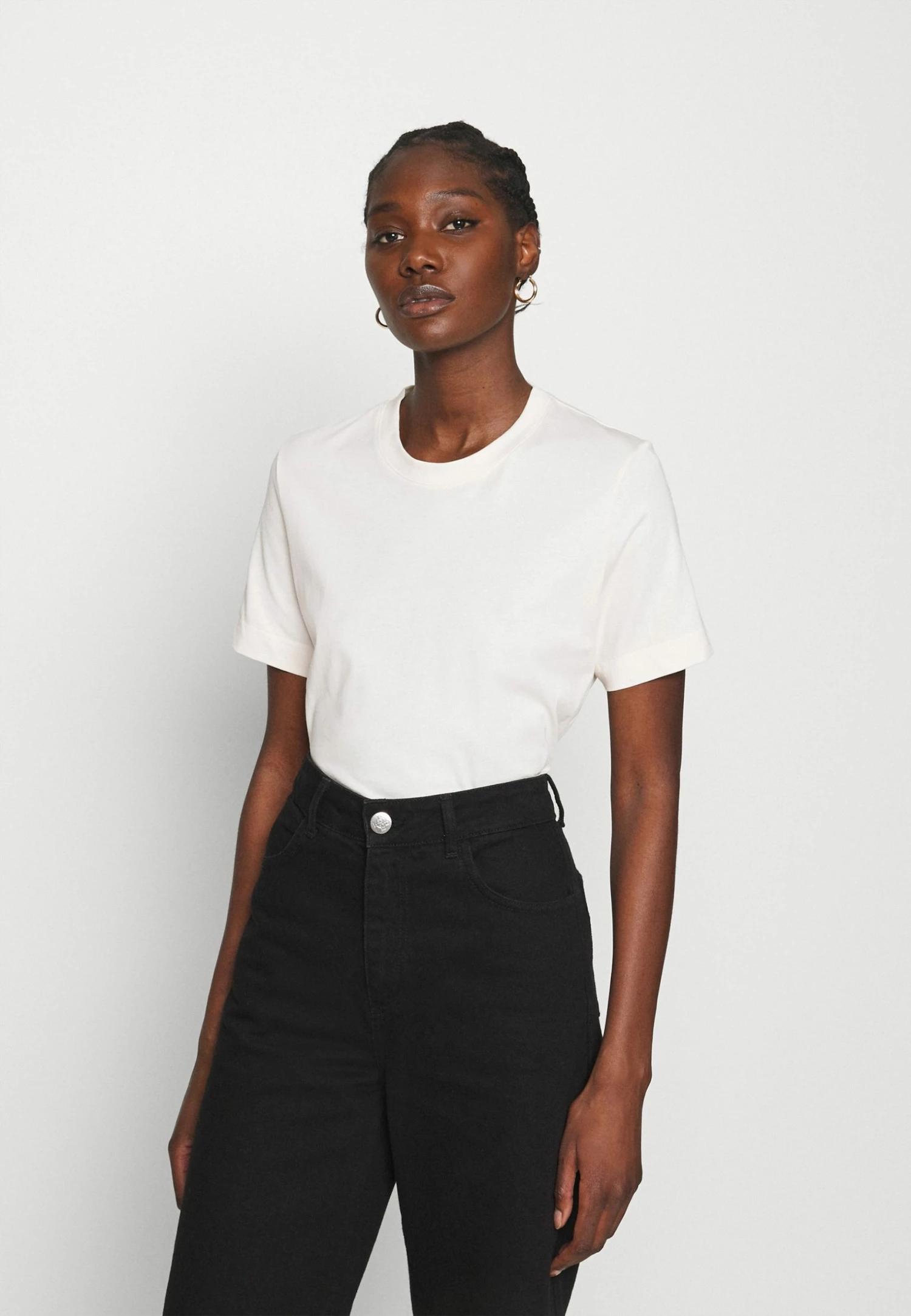 De gros 👍 ARKET T-shirt basique Women 🌟 3 De gros 👍 ARKET T-shirt basique Women 🌟