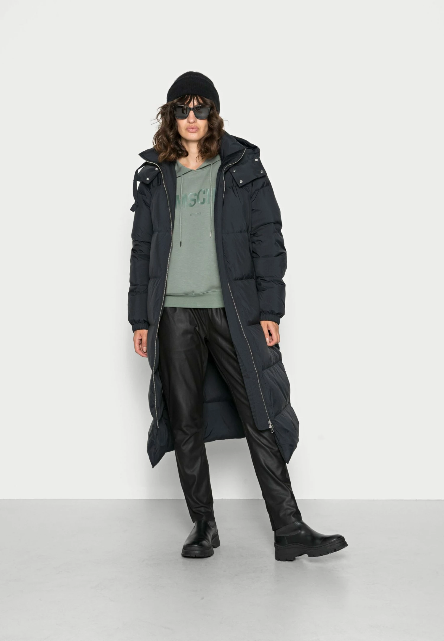 Grosses soldes 🎁 ARKET Doudoune Women ❤️ 4 Grosses soldes 🎁 ARKET Doudoune Women ❤️ – Image 2