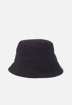 Les meilleures critiques de ✔️ ARKET UNISEX - Chapeau Prix Refroidis headgear couleur unie 😀 -ARKET Soldes Boutique a83deb68df714f78a2b9e75d210f9932