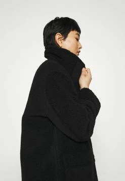 Vente flash 😍 ARKET COAT - Manteau classique Prix Légers col doublé women ⌛ -ARKET Soldes Boutique aaa9b81fe2fd4e7bbd49d454ae36aea8