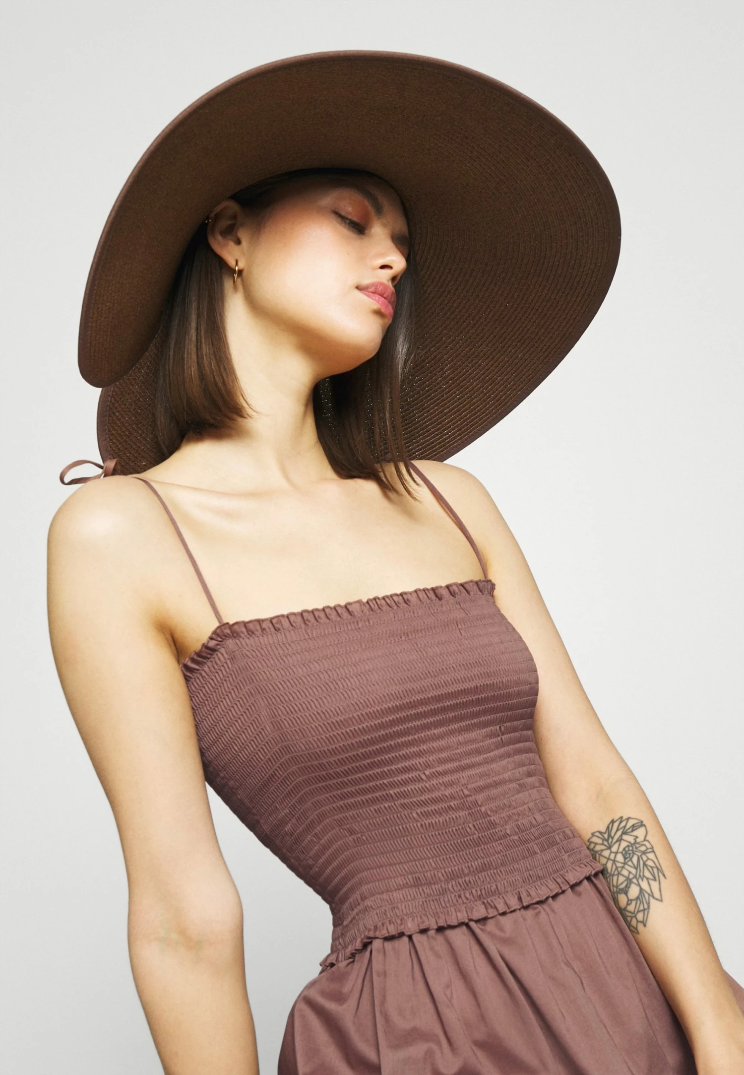 Meilleure affaire 🧨 ARKET Prix Équitable👗 DRESS - Accessoire de plage beach accessories couleur unie women ⭐ 6 Meilleure affaire 🧨 ARKET Prix Équitable👗 DRESS - Accessoire de plage beach accessories couleur unie women ⭐ – Image 4