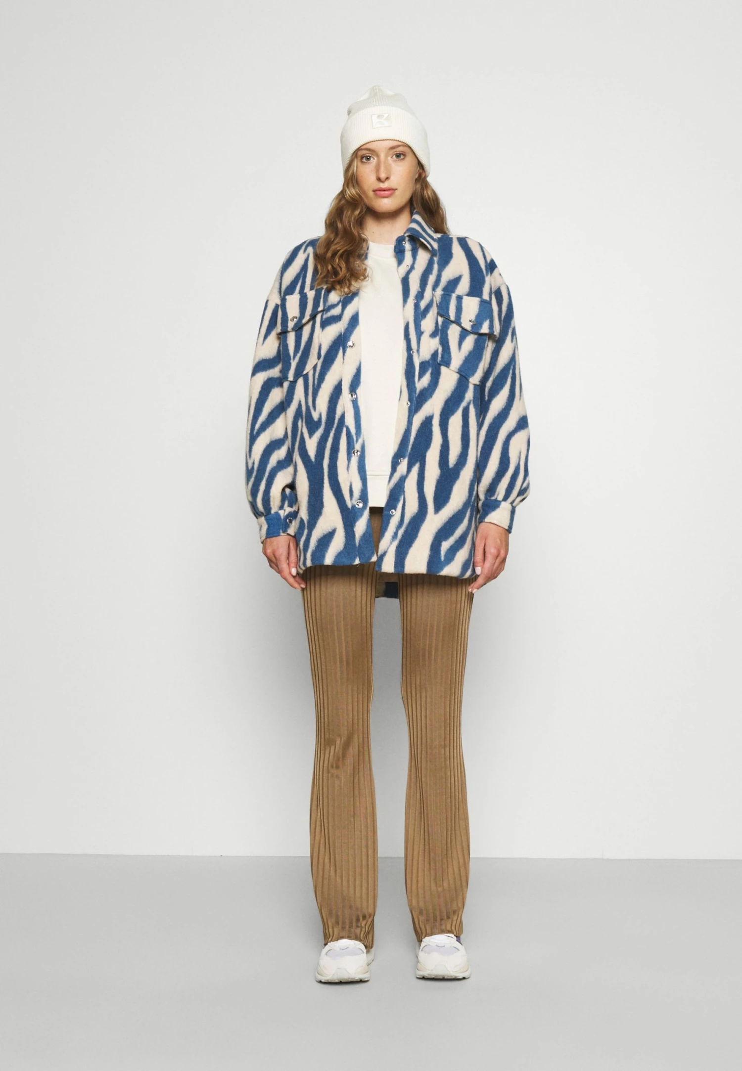 Acheter 🌟 ARKET Sweatshirt Women 😀 4 Acheter 🌟 ARKET Sweatshirt Women 😀 – Image 2