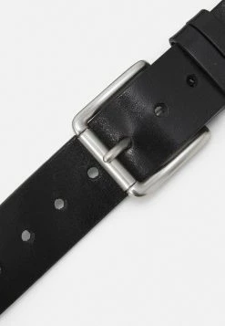 Bon marché 🎁 ARKET Prix Avantageux Ceinture taille haute belt boucle ardillon women 🎉 -ARKET Soldes Boutique ad2cbe3525a84a3c9cfe3a5c5f484c1f