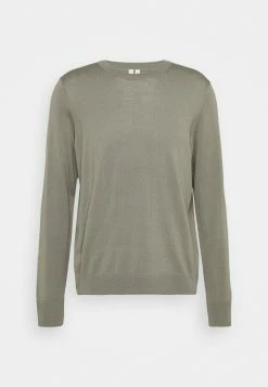 Les meilleures critiques de ✔️ ARKET Pullover Men ✔️ -ARKET Soldes Boutique adaa6b866a454ef6b328df9ce0881b7a 1