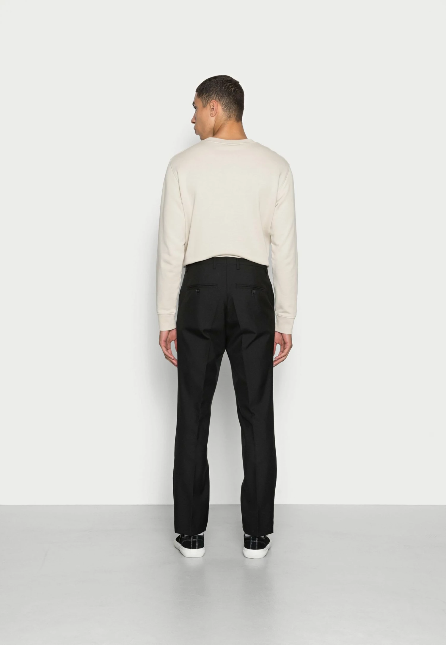 Meilleur prix ✔️ ARKET Pantalon classique Men ⌛ 5 Meilleur prix ✔️ ARKET Pantalon classique Men ⌛ – Image 3