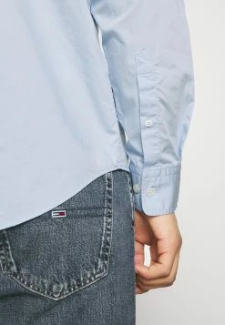 Coupon ⭐ ARKET Vendre Chemise shirt col kent men 🌟 14 Coupon ⭐ ARKET Vendre Chemise shirt col kent men 🌟 -ARKET Soldes Boutique b2d01a5f88b54b68a9a17f14e6b9b383