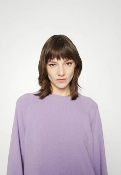 Le moins cher ❤️ ARKET Crew Neck Jumper - Pullover Women 👏 -ARKET Soldes Boutique b56f66eaa45a48ccb8b4cebeaa626d5a