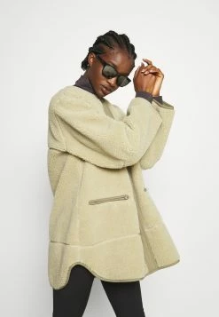 Tout neuf 🛒 ARKET Veste de survêtement Women 🌟 -ARKET Soldes Boutique bf6d8923c5574b6084872f92333336dc