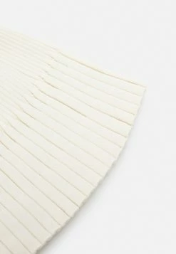 Bon marché ❤️ ARKET Vendre-Réclame Écharpe scarf couleur unie women ✔️ -ARKET Soldes Boutique c1796ace2d6e407eae14b1ca47e08e9c