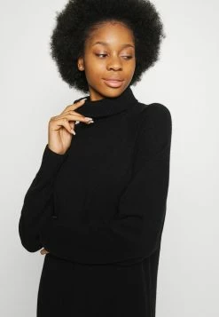 Les meilleures critiques de 🛒 ARKET Chemise de nuit / Nuisette Prix Abordable nightdress col roulé women ❤️ -ARKET Soldes Boutique c2442fc55a4944d09dddae77875e37b1