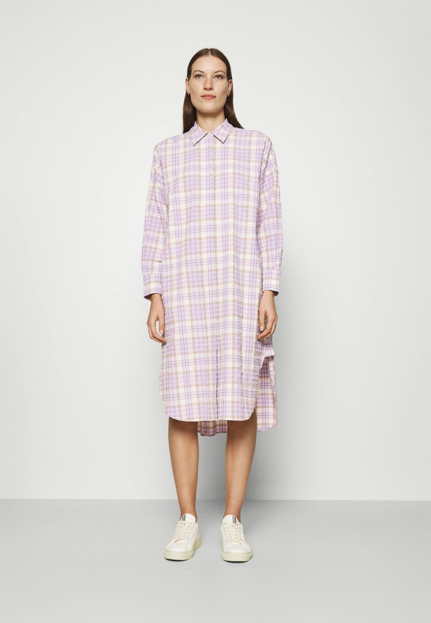 Promo 😍 Prix Cassé ARKET Robe chemise👗 dress col à revers women 🤩 3 Promo 😍 Prix Cassé ARKET Robe chemise👗 dress col à revers women 🤩