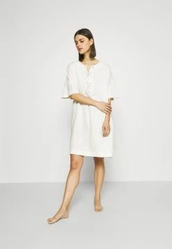 Budget 🔥 Qualité Supérieure ARKET Accessoire de plage beach accessories col en v women 👏