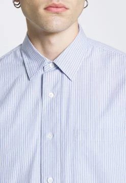 Le moins cher 👍 ARKET Meilleure qualité LONG SLEEVES - Chemise shirt col kent men 🎉 13 Le moins cher 👍 ARKET Meilleure qualité LONG SLEEVES - Chemise shirt col kent men 🎉 -ARKET Soldes Boutique cbfdb39ac5a14bff93ab9ca1a85e0740