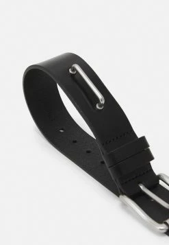 Bon marché 🎁 ARKET Prix Avantageux Ceinture taille haute belt boucle ardillon women 🎉 -ARKET Soldes Boutique ce1a1180bc8f45a5b6566623f1a761e0