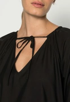 Meilleur prix ⭐ Prix Usine ARKET Robe longue👗 dress col en v profond women 🤩 -ARKET Soldes Boutique cff50e696ec545dd9840c465aad61c4d