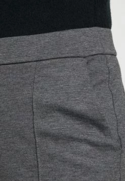 Le moins cher 🧨 ARKET Prix d’Amis Pantalon classique trouser haute women 🔥 -ARKET Soldes Boutique d33350d0a69a4c31b333e35ad8b7472e