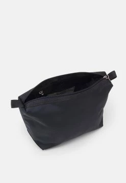 Meilleure vente 🌟 ARKET UNISEX - Trousse de toilette Qualité Fiable bag fermeture éclair ✨ -ARKET Soldes Boutique d5df3c9b532a42cda3fd1f4e2c6836a4