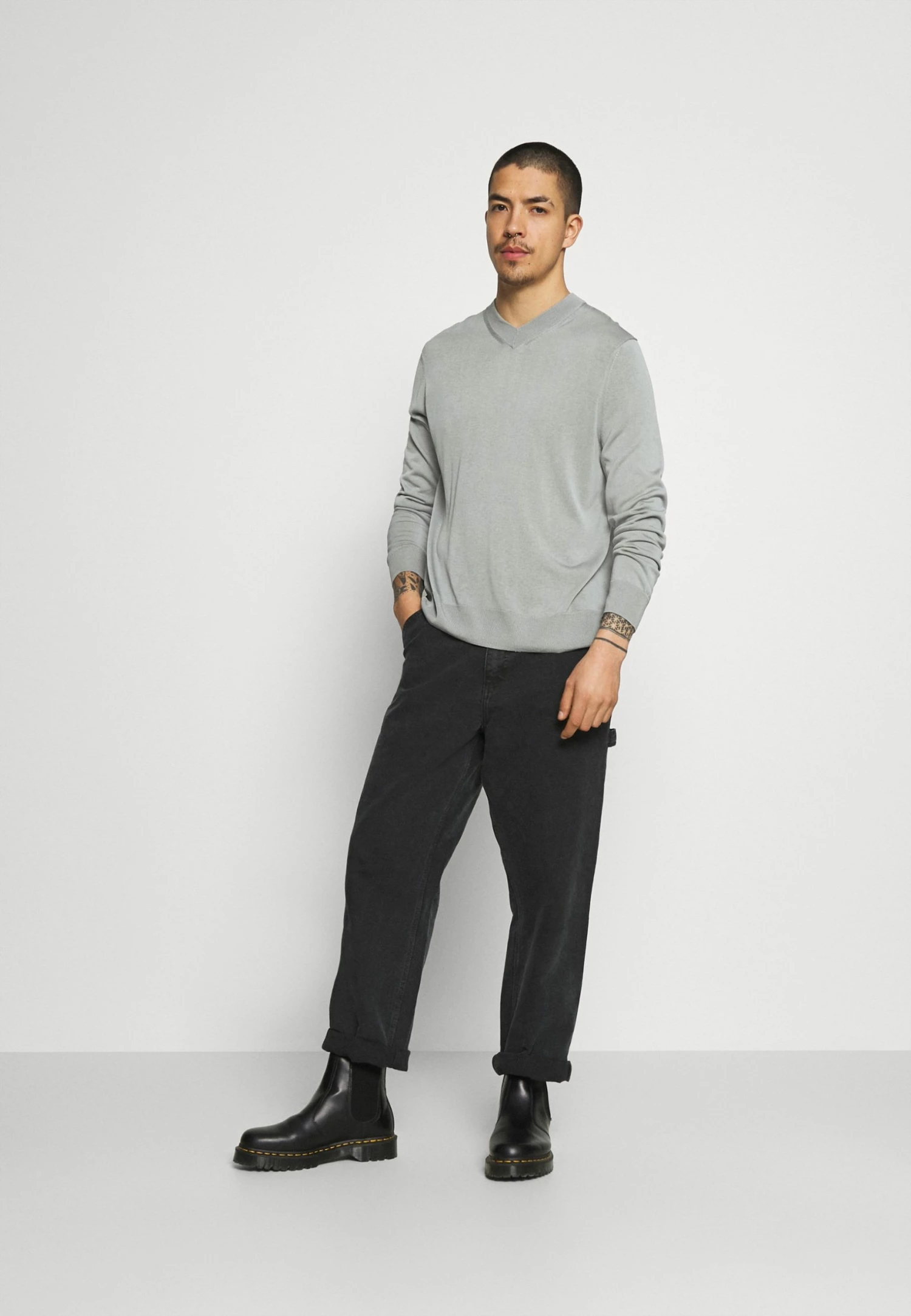 Acheter 🎉 Prix Ourlé ARKET Pullover col en v men 🎁 4 Acheter 🎉 Prix Ourlé ARKET Pullover col en v men 🎁 – Image 2