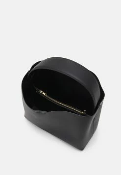 Offres 🌟 ARKET Sac à main Women 🧨 -ARKET Soldes Boutique d9acdc29e125494e8402e74912fdae3d