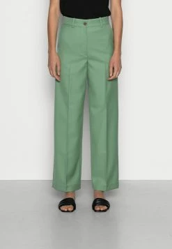 Coupon 🤩 ARKET Pantalon classique Women 🌟