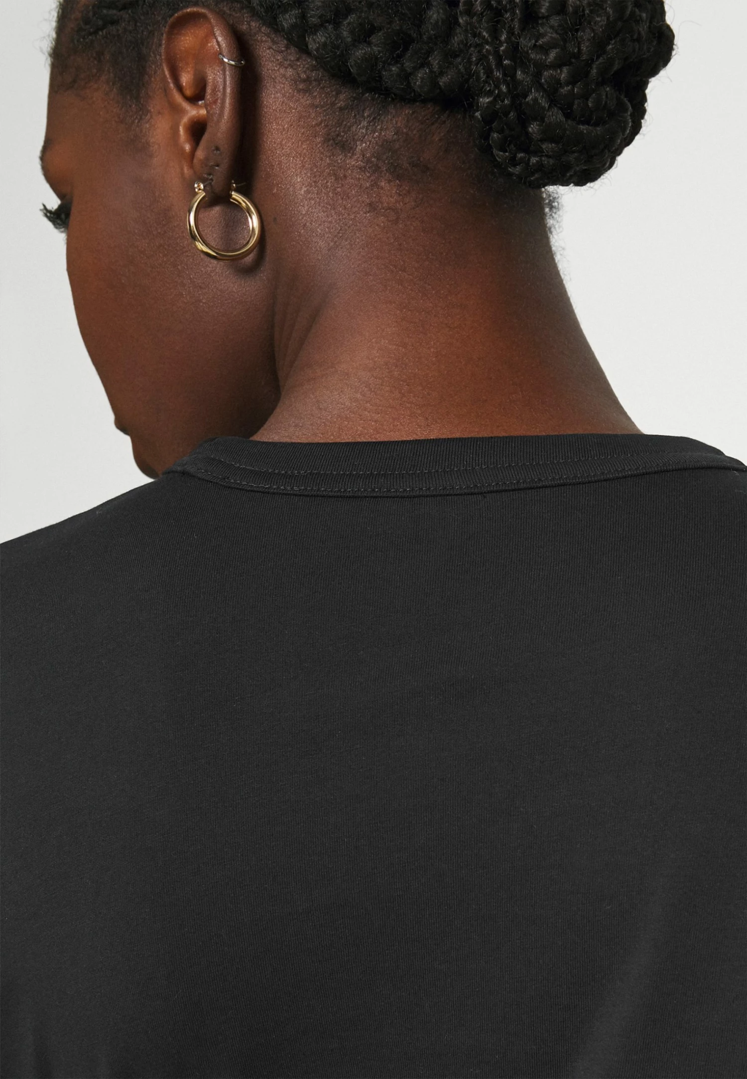 Grosses soldes ✔️ ARKET T-shirt à manches longues Première Qualité t shirt col rond women 🧨 6 Grosses soldes ✔️ ARKET T-shirt à manches longues Première Qualité t shirt col rond women 🧨 – Image 4