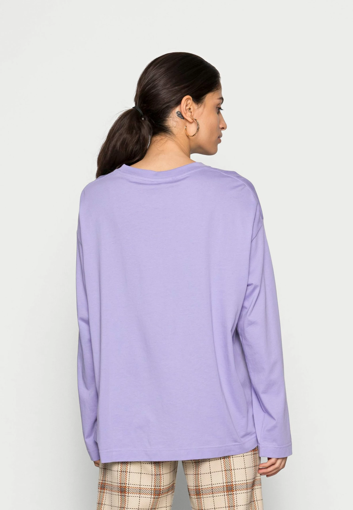 Acheter 🔔 ARKET T-shirt à manches longues Women ✔️ 5 Acheter 🔔 ARKET T-shirt à manches longues Women ✔️ – Image 3