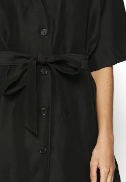 Meilleure affaire 👏 ARKET Robe chemise Women ⭐ 14 Meilleure affaire 👏 ARKET Robe chemise Women ⭐ -ARKET Soldes Boutique e3fcc052e99241ac82f11355a067fa41