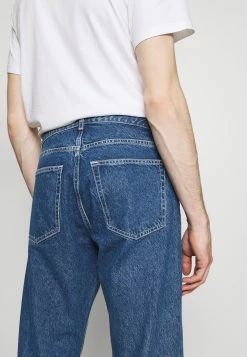 De gros 😀 ARKET CLEAN - Jean droit Men 🤩 11 De gros 😀 ARKET CLEAN - Jean droit Men 🤩 -ARKET Soldes Boutique e4d73e584a444d00b8002eb9a52d7244