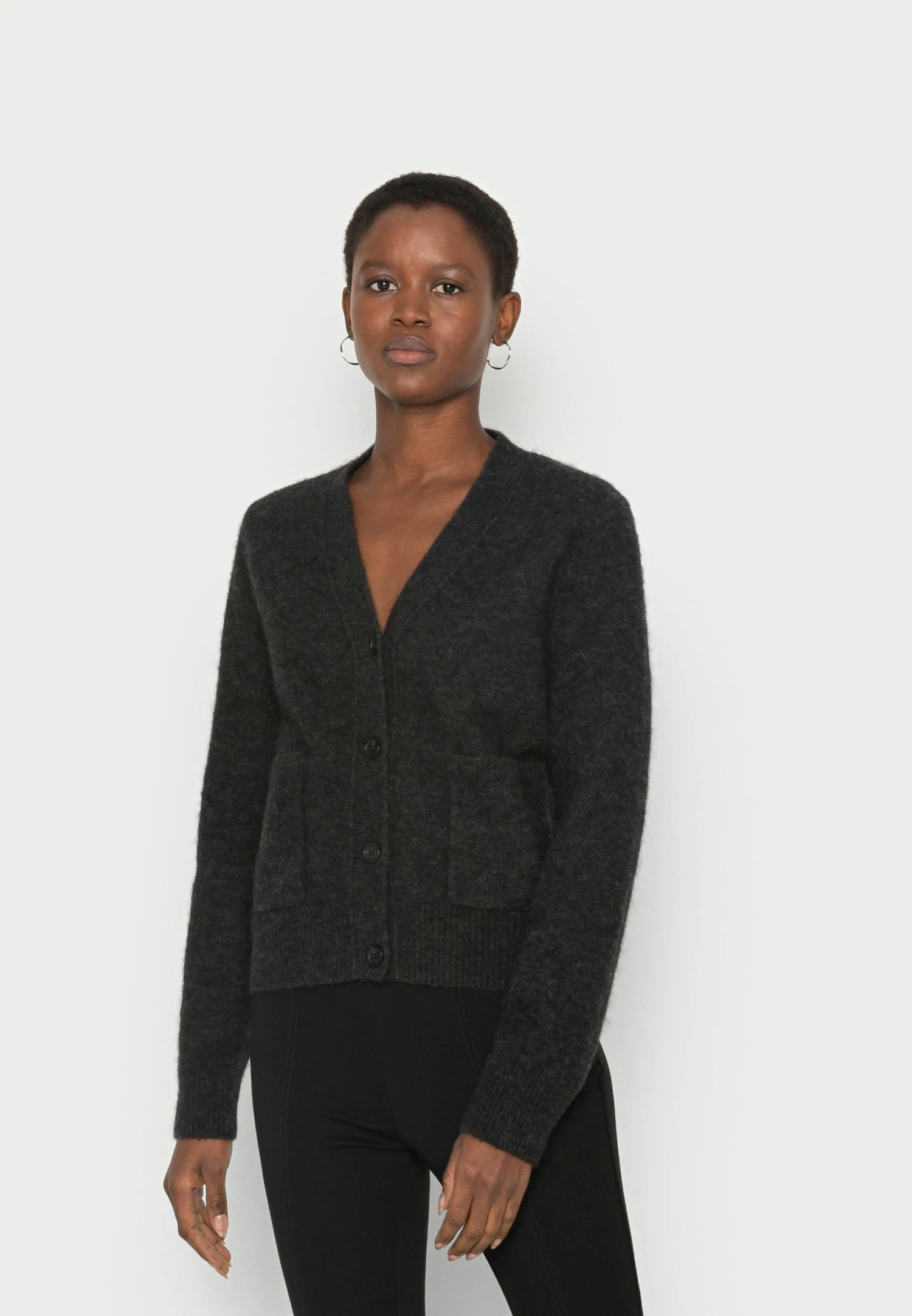 Grosses soldes 🎁 Meilleure qualité ARKET Gilet cardigan col en v profond women ⌛ 3 Grosses soldes 🎁 Meilleure qualité ARKET Gilet cardigan col en v profond women ⌛