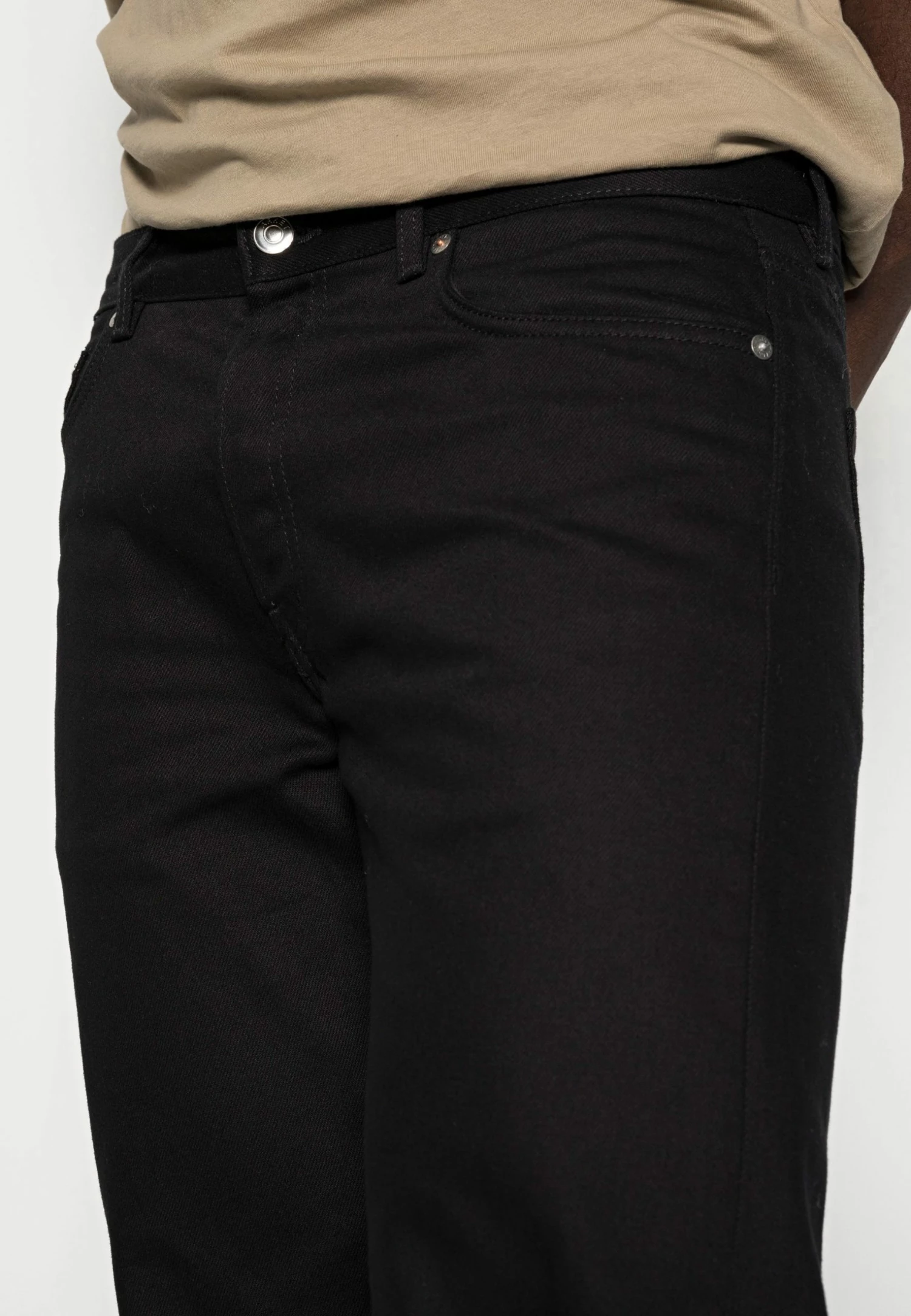 Bon marché 🤩 Prix Sacrifiés ARKET Jean droit trouser normale men 😍 7 Bon marché 🤩 Prix Sacrifiés ARKET Jean droit trouser normale men 😍 – Image 5